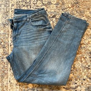Old Navy Boyfriend Mid Rise Jeans Size 8